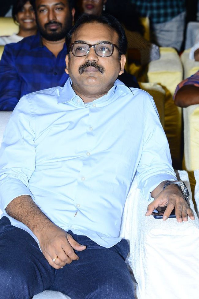 Maharshi-Movie-Pre-Release-Event